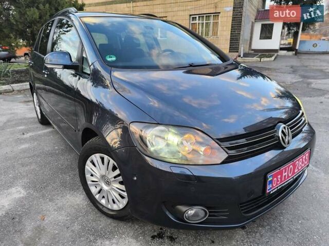 Серый Фольксваген Гольф Плюс, объемом двигателя 1.4 л и пробегом 205 тыс. км за 8750 $, фото 5 на Automoto.ua
