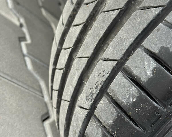 Сірий Фольксваген Golf Plus, об'ємом двигуна 1.4 л та пробігом 171 тис. км за 9200 $, фото 107 на Automoto.ua