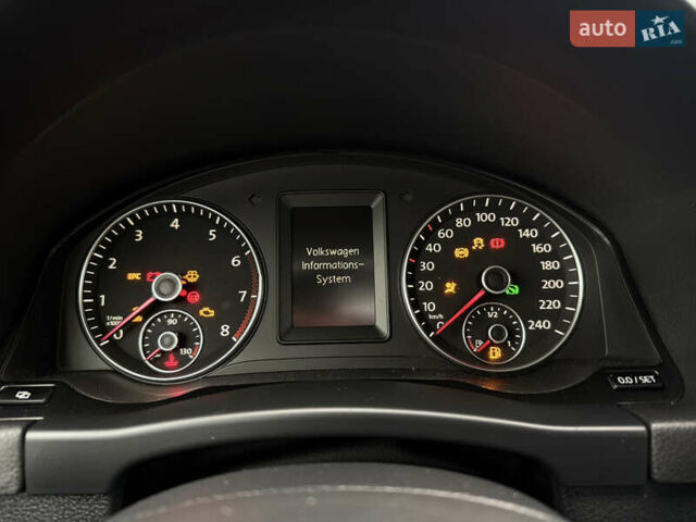 Серый Фольксваген Гольф Плюс, объемом двигателя 1.4 л и пробегом 171 тыс. км за 8800 $, фото 88 на Automoto.ua
