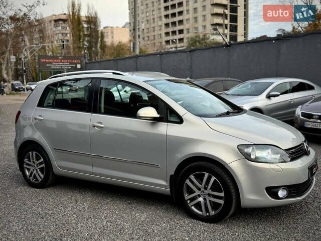 Сірий Фольксваген Golf Plus, об'ємом двигуна 1.4 л та пробігом 149 тис. км за 7900 $, фото 3 на Automoto.ua