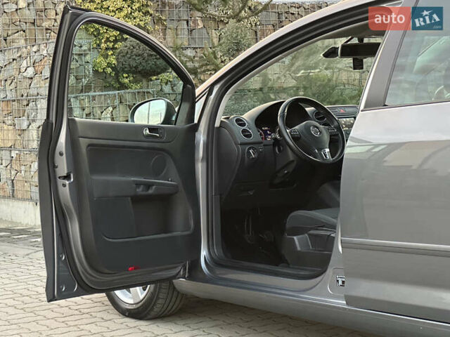 Серый Фольксваген Гольф Плюс, объемом двигателя 1.4 л и пробегом 228 тыс. км за 8599 $, фото 52 на Automoto.ua