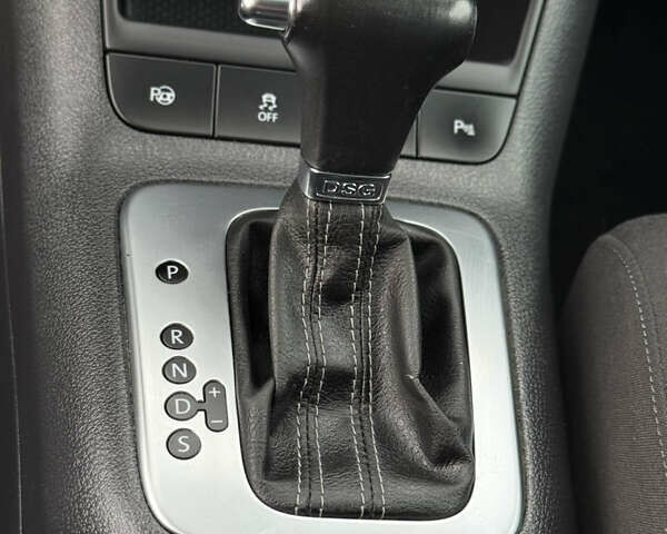 Сірий Фольксваген Golf Plus, об'ємом двигуна 1.4 л та пробігом 171 тис. км за 9200 $, фото 55 на Automoto.ua