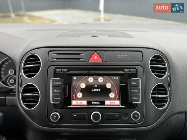 Серый Фольксваген Гольф Плюс, объемом двигателя 1.4 л и пробегом 171 тыс. км за 8800 $, фото 56 на Automoto.ua