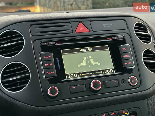 Сірий Фольксваген Golf Plus, об'ємом двигуна 1.4 л та пробігом 228 тис. км за 8999 $, фото 61 на Automoto.ua