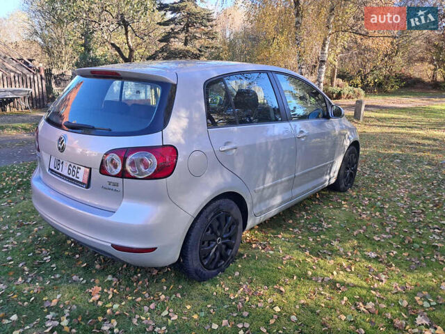 Серый Фольксваген Гольф Плюс, объемом двигателя 1.2 л и пробегом 200 тыс. км за 7000 $, фото 1 на Automoto.ua