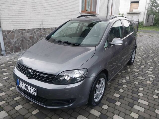 Серый Фольксваген Гольф Плюс, объемом двигателя 1.6 л и пробегом 224 тыс. км за 8500 $, фото 16 на Automoto.ua