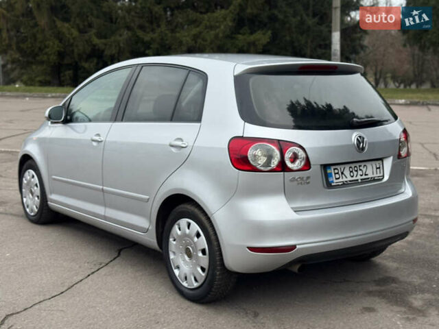 Сірий Фольксваген Golf Plus, об'ємом двигуна 1.6 л та пробігом 260 тис. км за 6850 $, фото 17 на Automoto.ua
