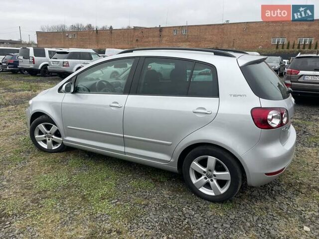 Серый Фольксваген Гольф Плюс, объемом двигателя 1.4 л и пробегом 125 тыс. км за 7600 $, фото 4 на Automoto.ua