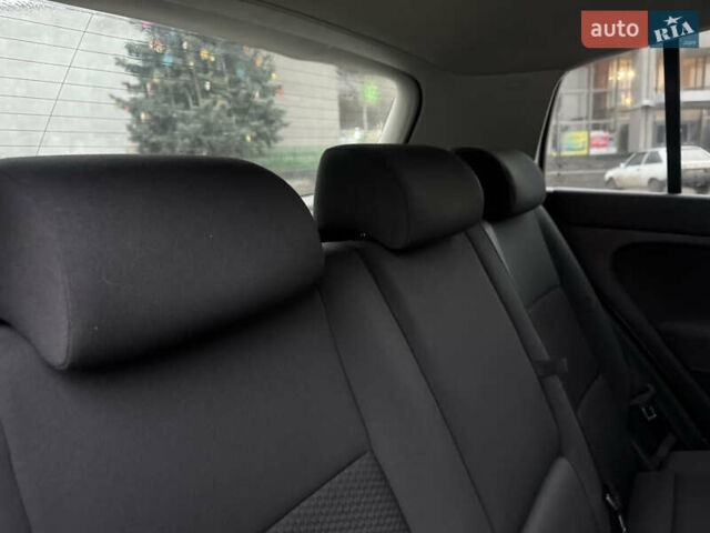 Сірий Фольксваген Golf Plus, об'ємом двигуна 1.6 л та пробігом 260 тис. км за 6850 $, фото 46 на Automoto.ua