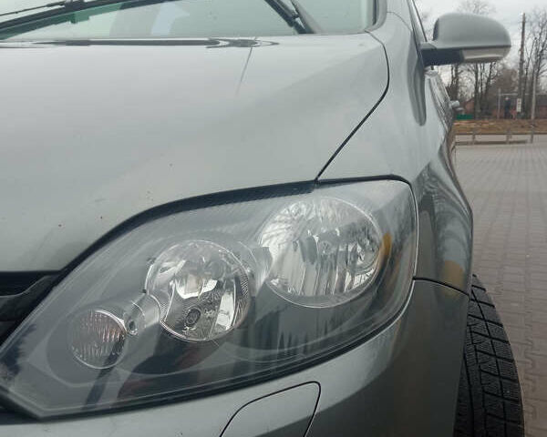 Фольксваген Гольф Плюс 2011 в Житомире на Automoto.ua Серый Фольксваген Гольф Плюс, объемом двигателя 1.6 л и пробегом 280 тыс. км за 7700 $, фото 9 на Automoto.ua