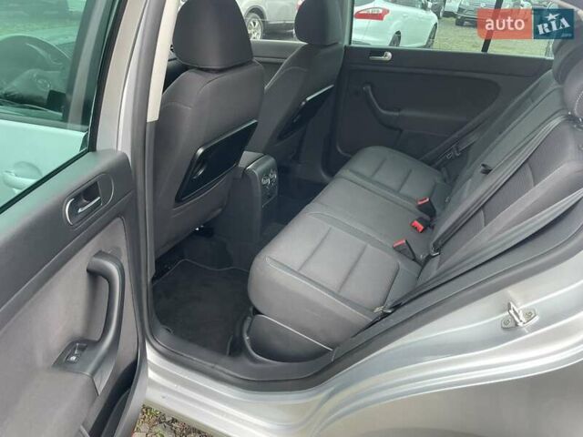 Серый Фольксваген Гольф Плюс, объемом двигателя 1.4 л и пробегом 125 тыс. км за 7600 $, фото 14 на Automoto.ua