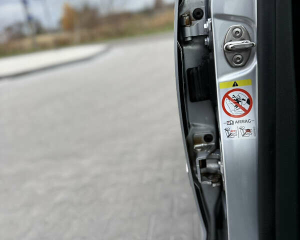 Сірий Фольксваген Golf Plus, об'ємом двигуна 1.4 л та пробігом 171 тис. км за 9200 $, фото 93 на Automoto.ua