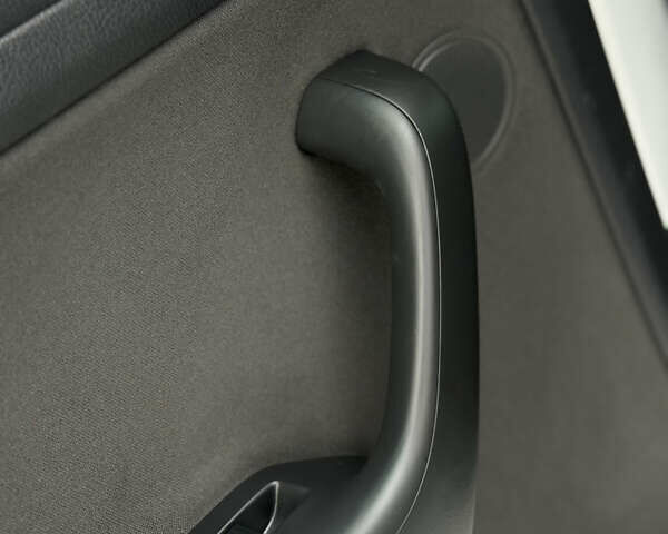 Сірий Фольксваген Golf Plus, об'ємом двигуна 1.4 л та пробігом 171 тис. км за 9200 $, фото 60 на Automoto.ua