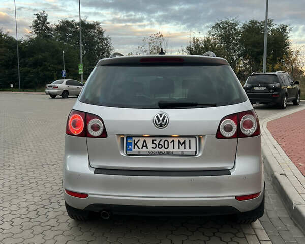 Серый Фольксваген Гольф Плюс, объемом двигателя 1.6 л и пробегом 340 тыс. км за 7500 $, фото 3 на Automoto.ua