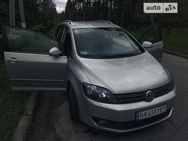 Серый Фольксваген Гольф Плюс, объемом двигателя 1.4 л и пробегом 146 тыс. км за 8200 $, фото 4 на Automoto.ua