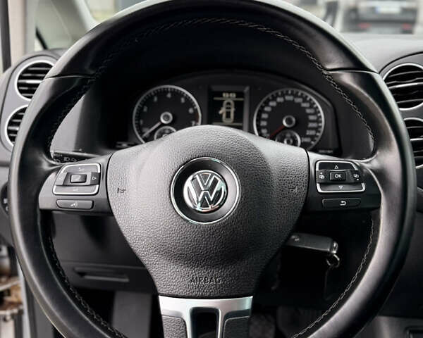 Сірий Фольксваген Golf Plus, об'ємом двигуна 1.4 л та пробігом 171 тис. км за 9200 $, фото 50 на Automoto.ua