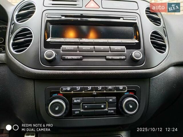 Сірий Фольксваген Golf Plus, об'ємом двигуна 1.4 л та пробігом 264 тис. км за 8000 $, фото 5 на Automoto.ua