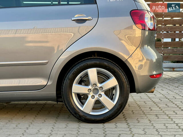 Сірий Фольксваген Golf Plus, об'ємом двигуна 1.4 л та пробігом 228 тис. км за 8999 $, фото 16 на Automoto.ua