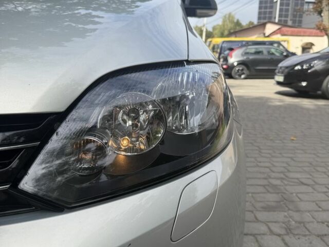 Серый Фольксваген Гольф Плюс, объемом двигателя 1.4 л и пробегом 212 тыс. км за 7000 $, фото 1 на Automoto.ua