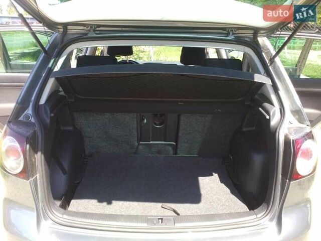 Серый Фольксваген Гольф Плюс, объемом двигателя 1.6 л и пробегом 106 тыс. км за 8600 $, фото 6 на Automoto.ua