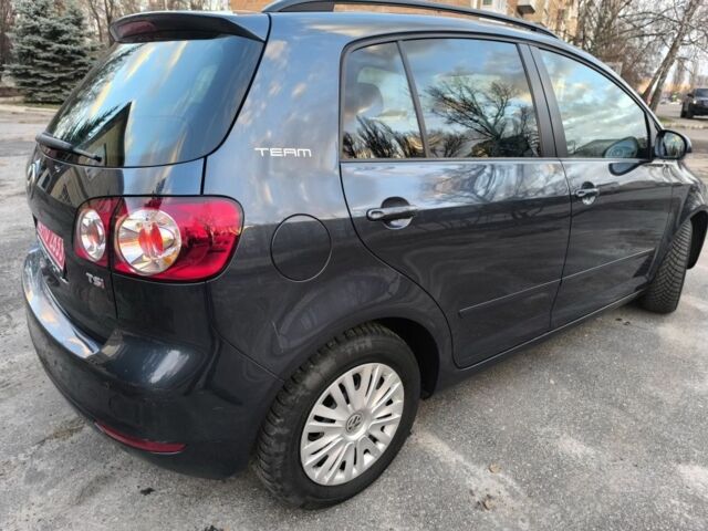 Серый Фольксваген Гольф Плюс, объемом двигателя 0 л и пробегом 205 тыс. км за 8750 $, фото 7 на Automoto.ua