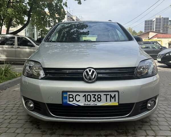 Серый Фольксваген Гольф Плюс, объемом двигателя 1.4 л и пробегом 212 тыс. км за 7000 $, фото 7 на Automoto.ua