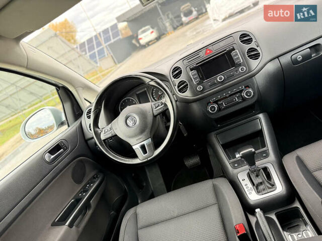 Сірий Фольксваген Golf Plus, об'ємом двигуна 1.4 л та пробігом 171 тис. км за 9200 $, фото 31 на Automoto.ua