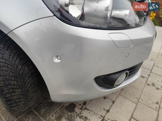 Серый Фольксваген Гольф Плюс, объемом двигателя 1.4 л и пробегом 193 тыс. км за 7200 $, фото 3 на Automoto.ua