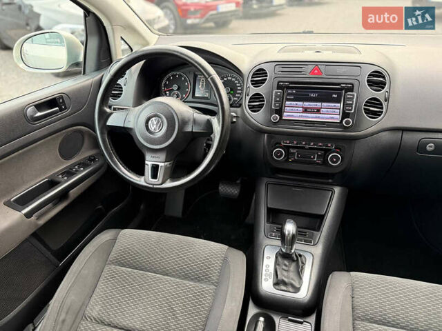 Сірий Фольксваген Golf Plus, об'ємом двигуна 1.4 л та пробігом 149 тис. км за 7900 $, фото 21 на Automoto.ua