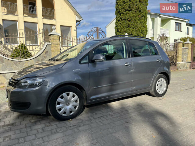Фольксваген Гольф Плюс 2011 в Луцке на Automoto.ua Серый Фольксваген Гольф Плюс, объемом двигателя 1.6 л и пробегом 237 тыс. км за 7900 $, фото 11 на Automoto.ua