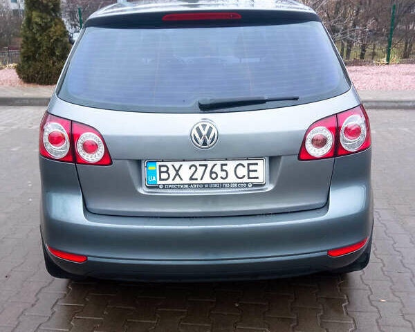 Фольксваген Гольф Плюс 2011 в Житомире на Automoto.ua Серый Фольксваген Гольф Плюс, объемом двигателя 1.6 л и пробегом 280 тыс. км за 7700 $, фото 11 на Automoto.ua