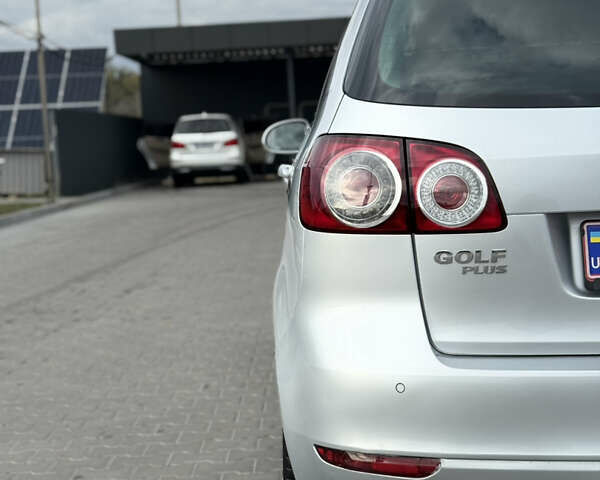 Сірий Фольксваген Golf Plus, об'ємом двигуна 1.4 л та пробігом 171 тис. км за 9200 $, фото 20 на Automoto.ua