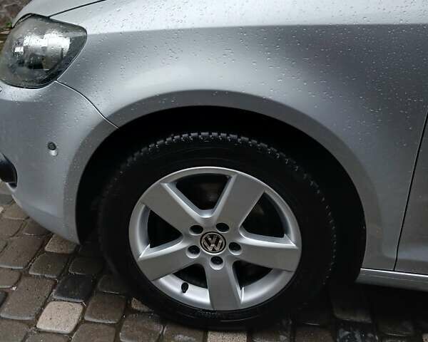 Серый Фольксваген Гольф Плюс, объемом двигателя 1.4 л и пробегом 156 тыс. км за 9500 $, фото 40 на Automoto.ua