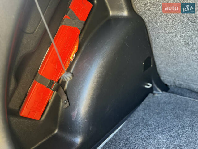 Фольксваген Гольф Плюс 2011 в Луцке на Automoto.ua Серый Фольксваген Гольф Плюс, объемом двигателя 1.6 л и пробегом 237 тыс. км за 7900 $, фото 35 на Automoto.ua