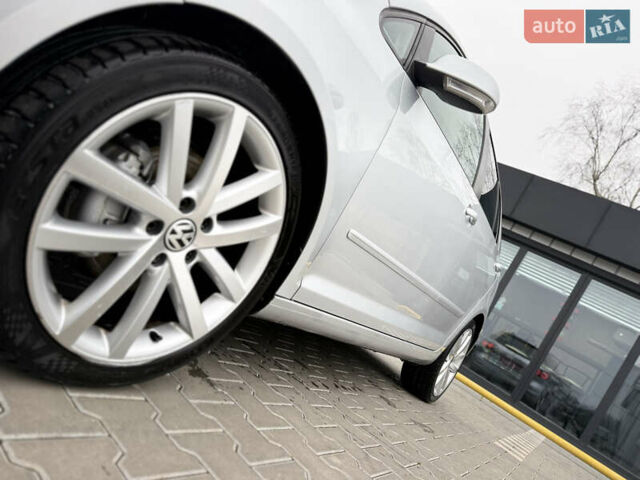 Серый Фольксваген Гольф Плюс, объемом двигателя 1.4 л и пробегом 171 тыс. км за 8800 $, фото 21 на Automoto.ua