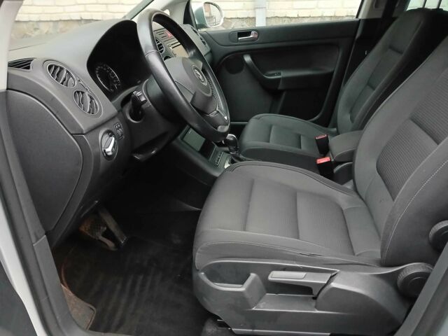 Сірий Фольксваген Golf Plus, об'ємом двигуна 1.4 л та пробігом 156 тис. км за 9500 $, фото 22 на Automoto.ua