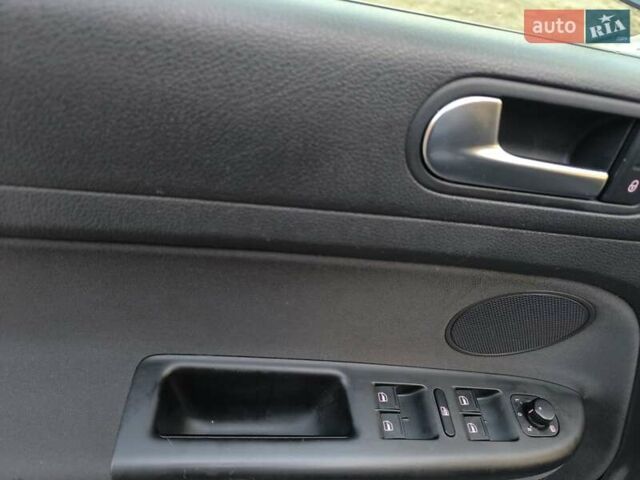 Серый Фольксваген Гольф Плюс, объемом двигателя 1.4 л и пробегом 205 тыс. км за 8750 $, фото 10 на Automoto.ua