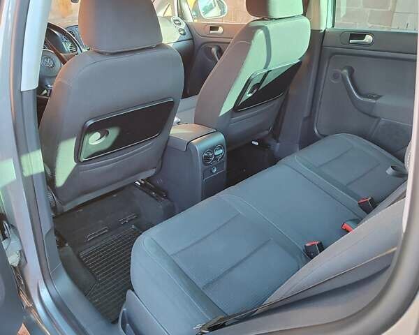 Серый Фольксваген Гольф Плюс, объемом двигателя 1.2 л и пробегом 201 тыс. км за 8299 $, фото 15 на Automoto.ua