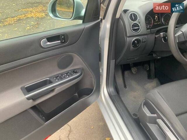 Серый Фольксваген Гольф Плюс, объемом двигателя 1.6 л и пробегом 305 тыс. км за 7600 $, фото 10 на Automoto.ua