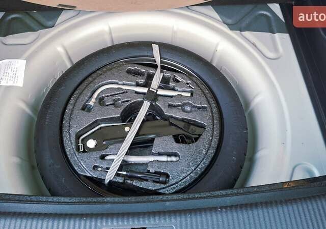 Сірий Фольксваген Golf Plus, об'ємом двигуна 1.4 л та пробігом 126 тис. км за 7950 $, фото 11 на Automoto.ua