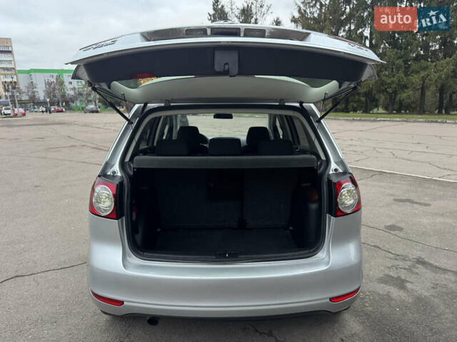 Сірий Фольксваген Golf Plus, об'ємом двигуна 1.6 л та пробігом 260 тис. км за 6850 $, фото 28 на Automoto.ua