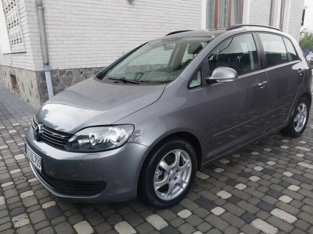 Сірий Фольксваген Golf Plus, об'ємом двигуна 1.6 л та пробігом 224 тис. км за 8500 $, фото 1 на Automoto.ua