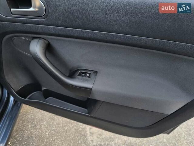 Серый Фольксваген Гольф Плюс, объемом двигателя 1.4 л и пробегом 205 тыс. км за 8750 $, фото 19 на Automoto.ua