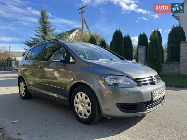 Фольксваген Гольф Плюс 2011 в Луцке на Automoto.ua Серый Фольксваген Гольф Плюс, объемом двигателя 1.6 л и пробегом 237 тыс. км за 7900 $, фото 16 на Automoto.ua