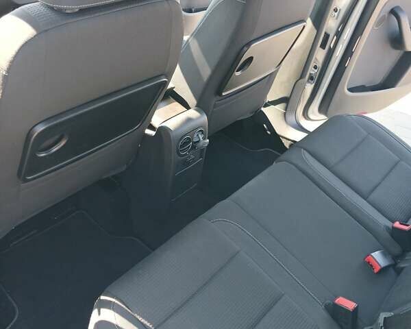 Серый Фольксваген Гольф Плюс, объемом двигателя 0 л и пробегом 207 тыс. км за 8200 $, фото 10 на Automoto.ua