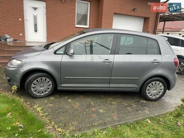 Серый Фольксваген Гольф Плюс, объемом двигателя 1.4 л и пробегом 190 тыс. км за 8950 $, фото 2 на Automoto.ua