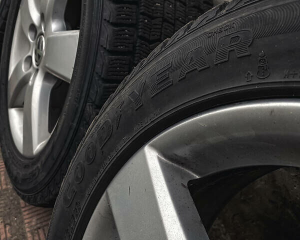 Серый Фольксваген Гольф Плюс, объемом двигателя 1.4 л и пробегом 146 тыс. км за 8200 $, фото 30 на Automoto.ua