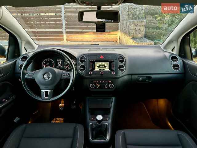 Сірий Фольксваген Golf Plus, об'ємом двигуна 1.4 л та пробігом 228 тис. км за 8999 $, фото 75 на Automoto.ua