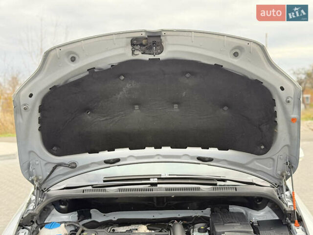 Сірий Фольксваген Golf Plus, об'ємом двигуна 1.4 л та пробігом 171 тис. км за 9200 $, фото 28 на Automoto.ua