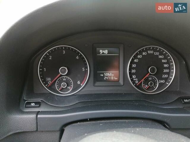 Серый Фольксваген Гольф Плюс, объемом двигателя 1.6 л и пробегом 245 тыс. км за 9000 $, фото 4 на Automoto.ua